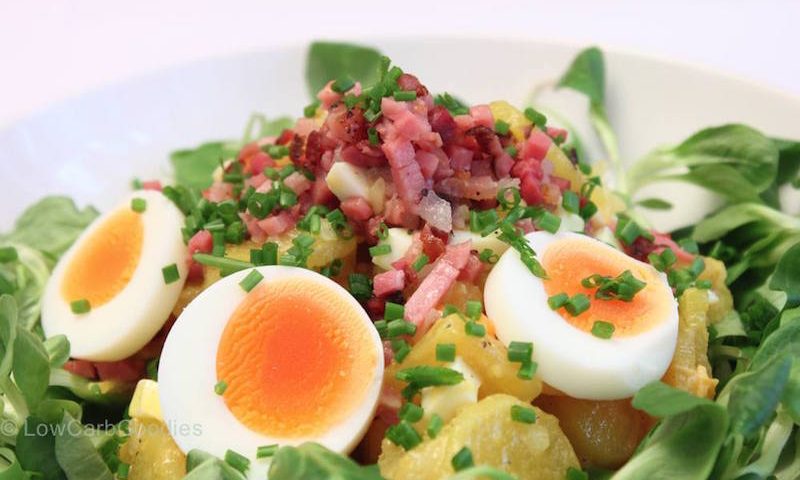 Rezept Kartoffel-Ei-Salat mit Speckwürferl lowcarb keto - Daniela ...